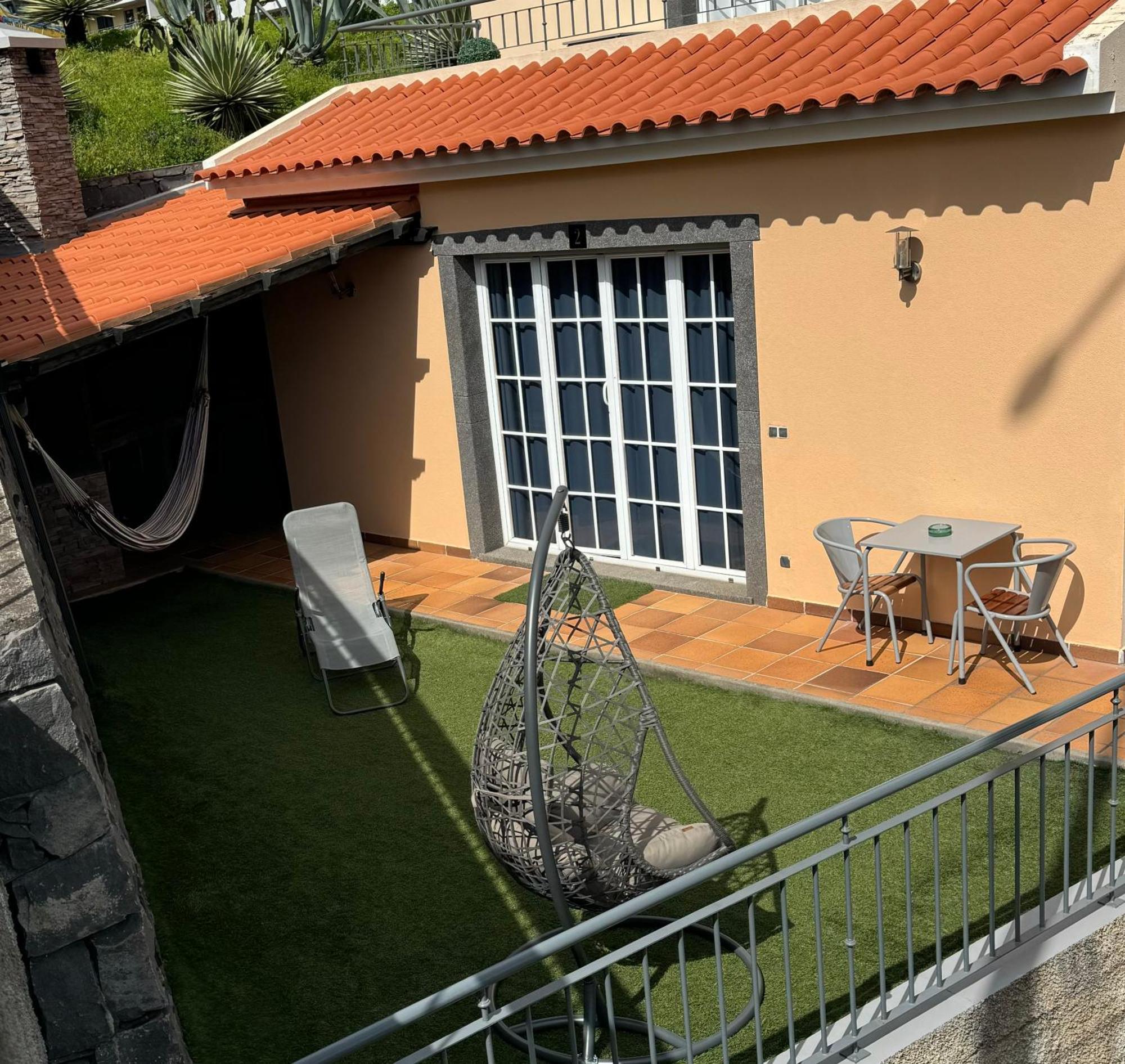 Alforra Residence 1-T2-Centro-Praias-Levadas Камара-де-Лобуш Екстер'єр фото